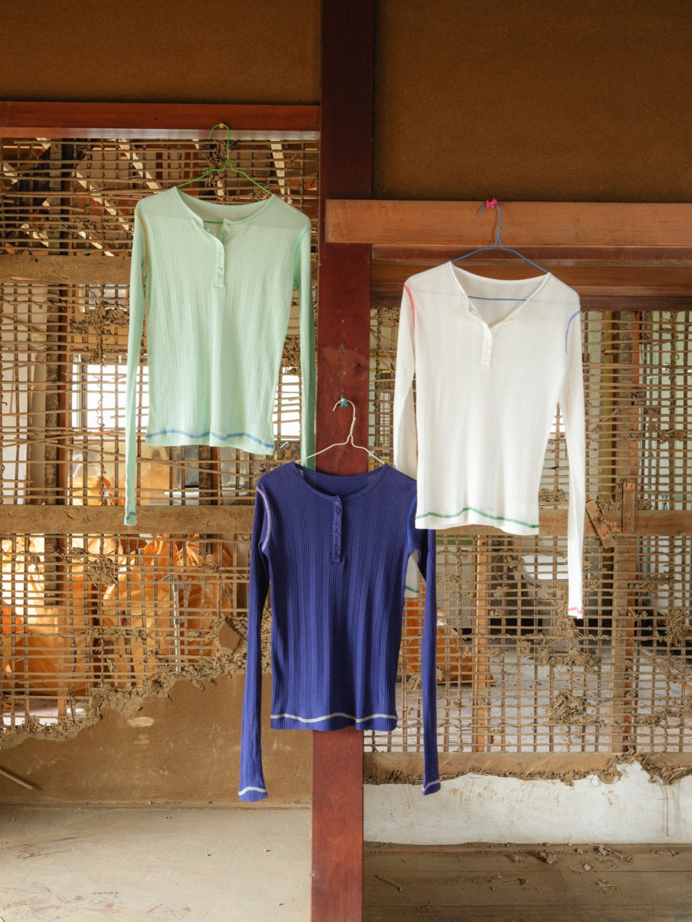 Tops / Op – pamm.officialstore