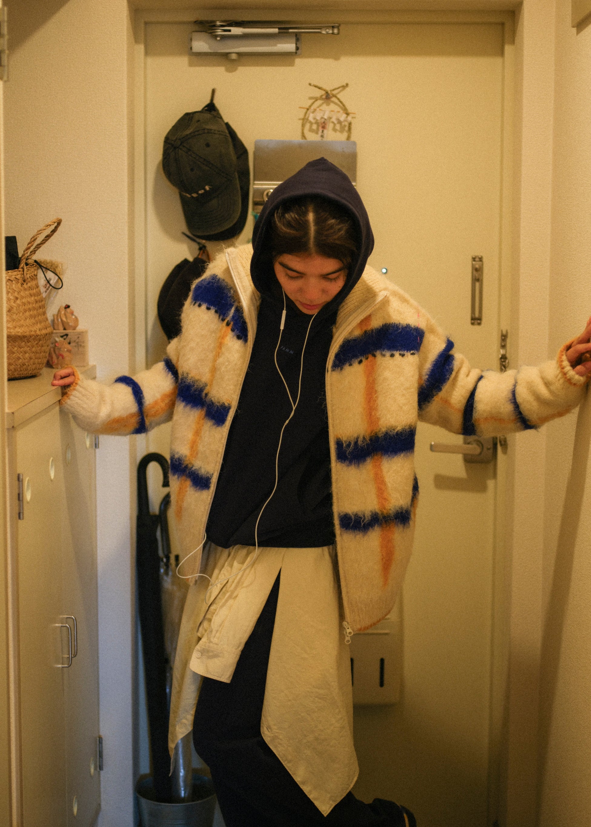 透明な空気のチェックジップニット – pamm.officialstore