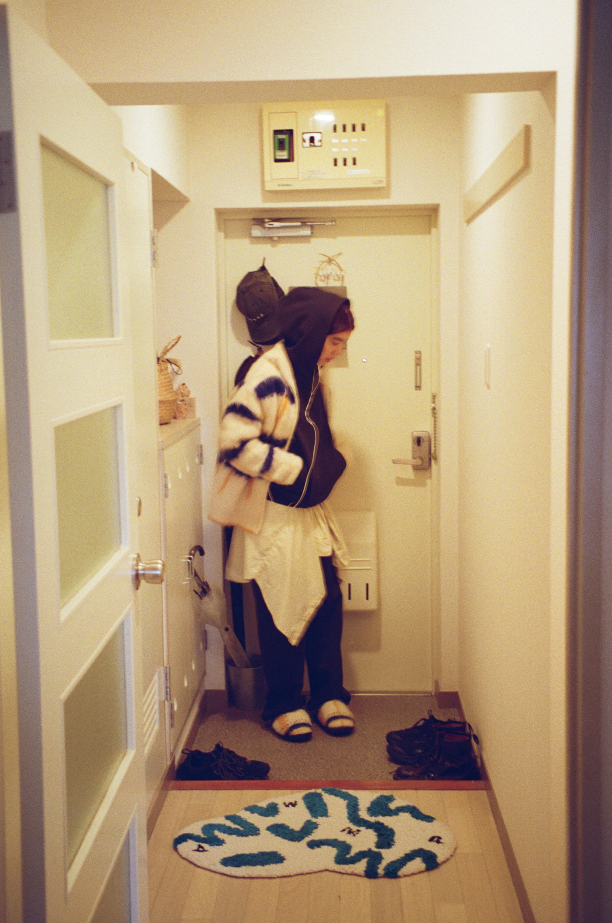 pamm 透明な空気のチェックジップニット 透明な空気のチェックジップニット – pamm.officialstore