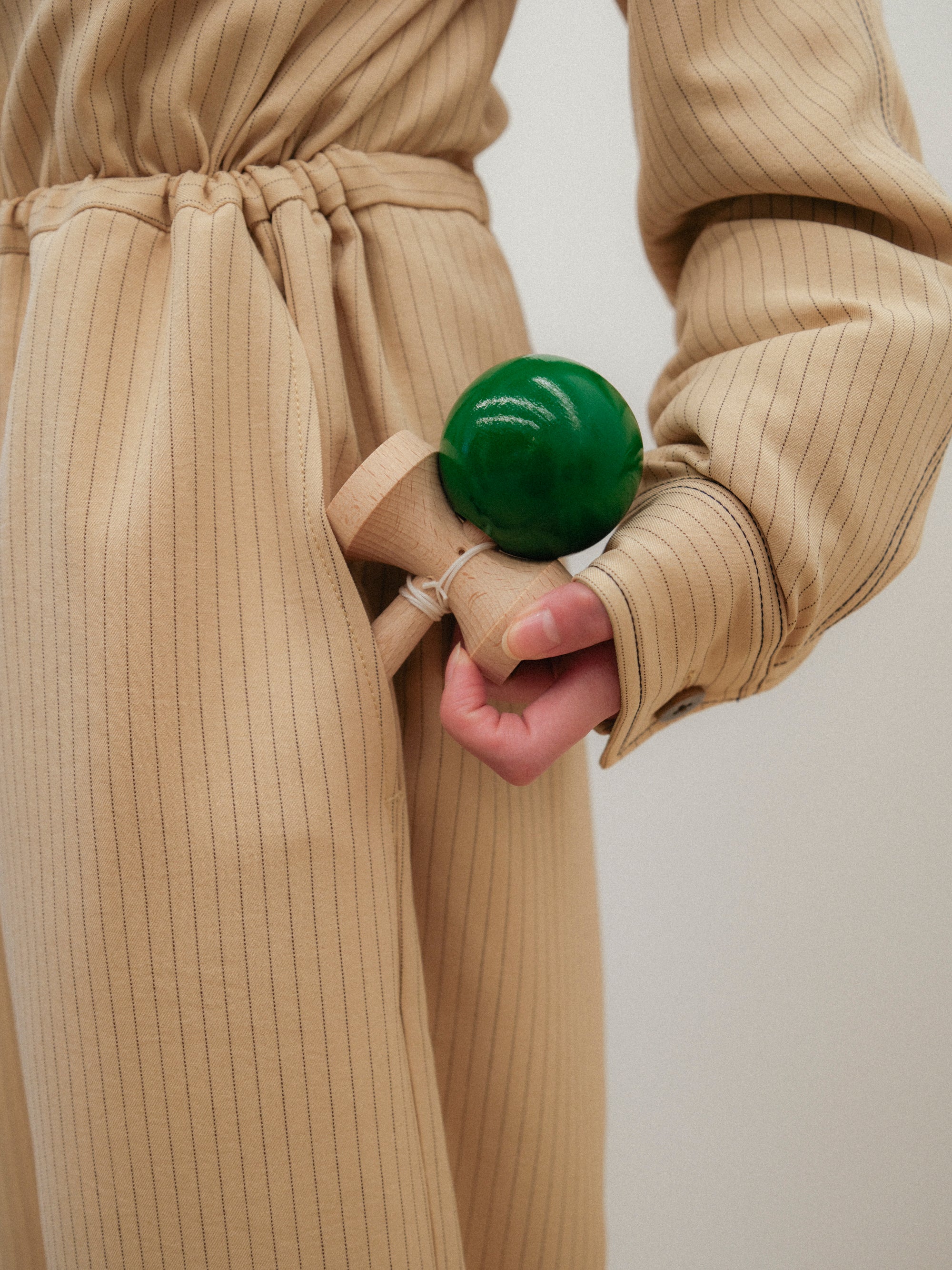 肌色のストライプジャンプスーツ – pamm.officialstore