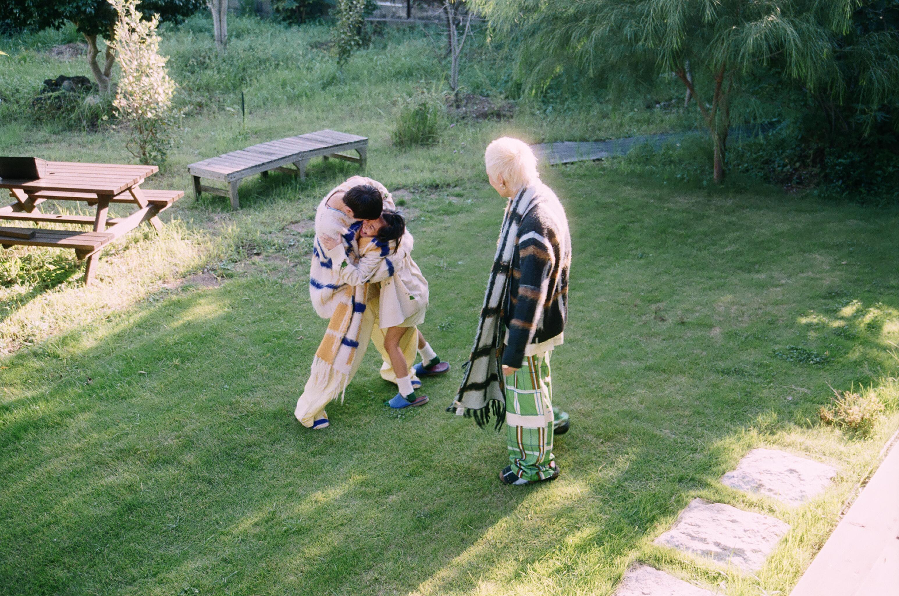 透明な空気のチェックニット – pamm.officialstore