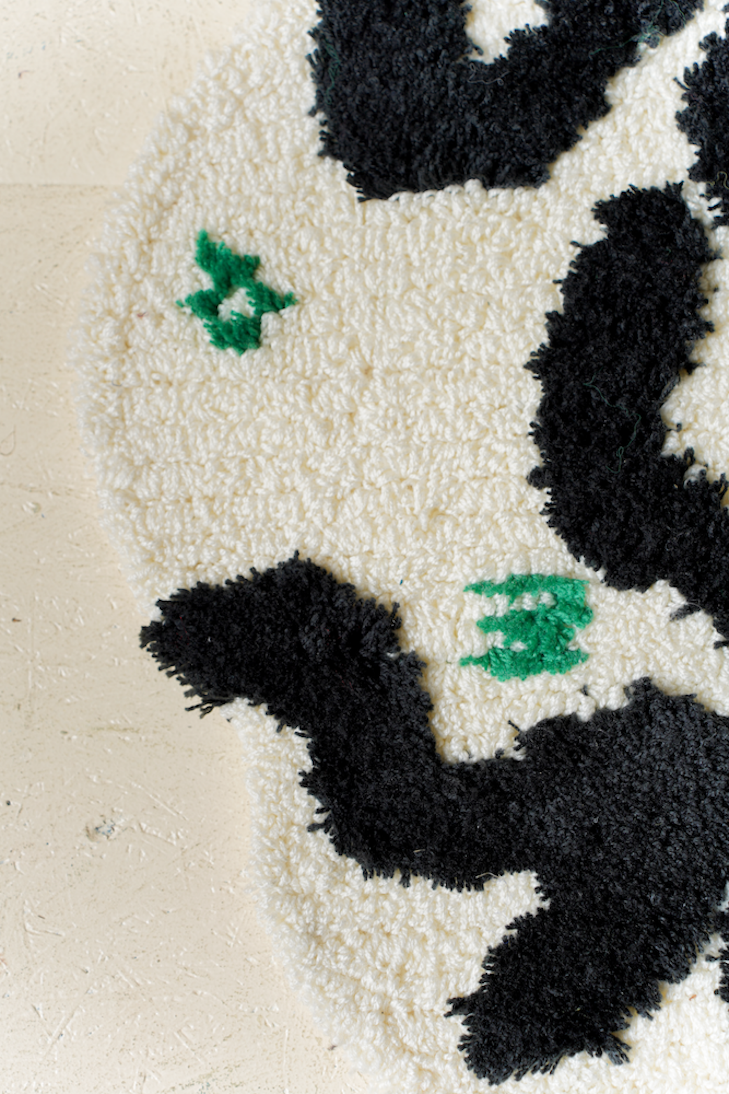 PAMM パム × yurinasia ラグ 沈黙のラグ(ネイビー) – pamm.officialstore