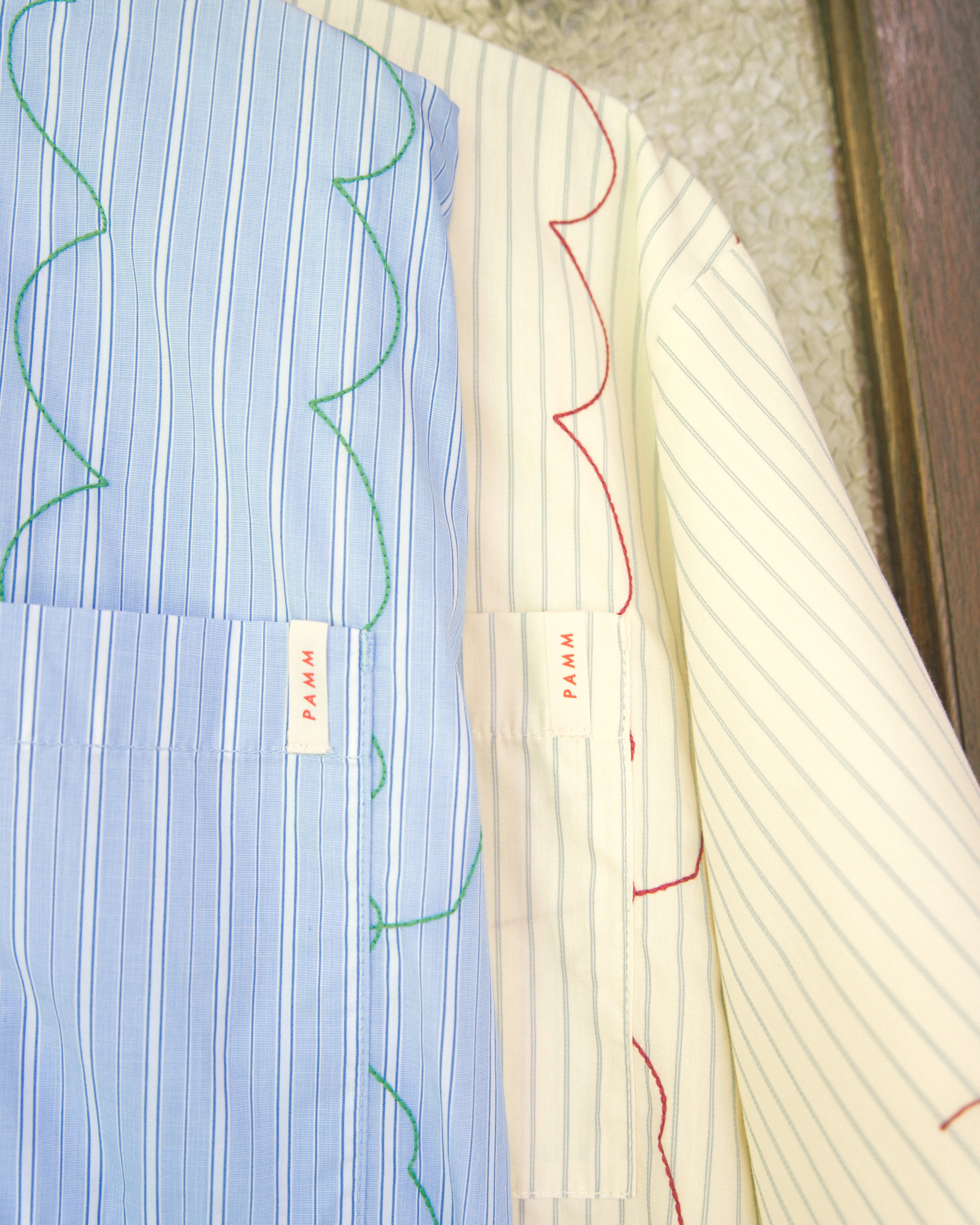 寛大なインテリアのストライプ刺繍シャツ – pamm.officialstore