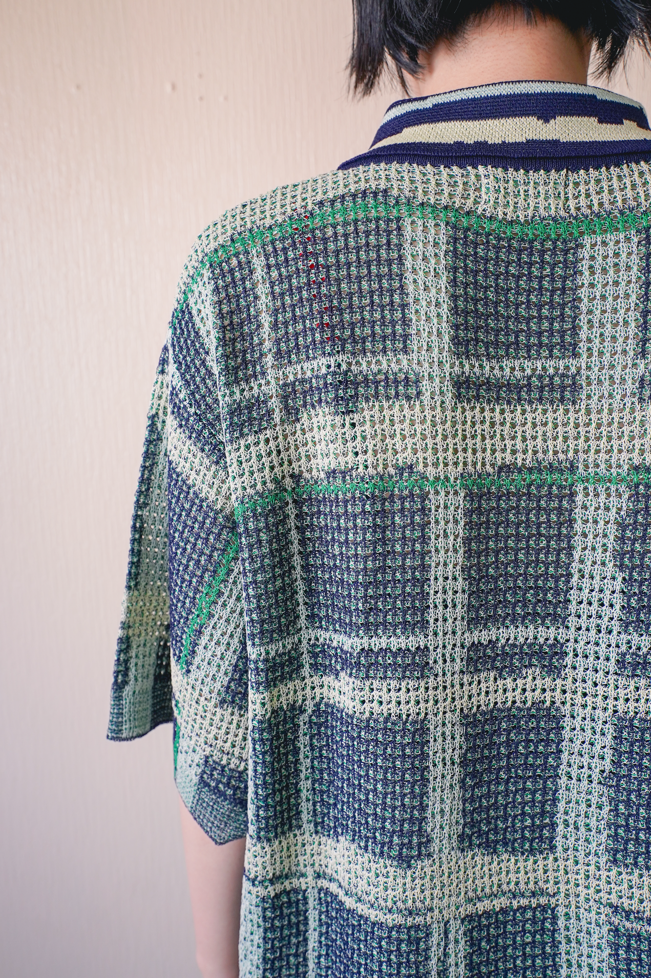 透明な空気のチェックメッシュポロ – pamm.officialstore