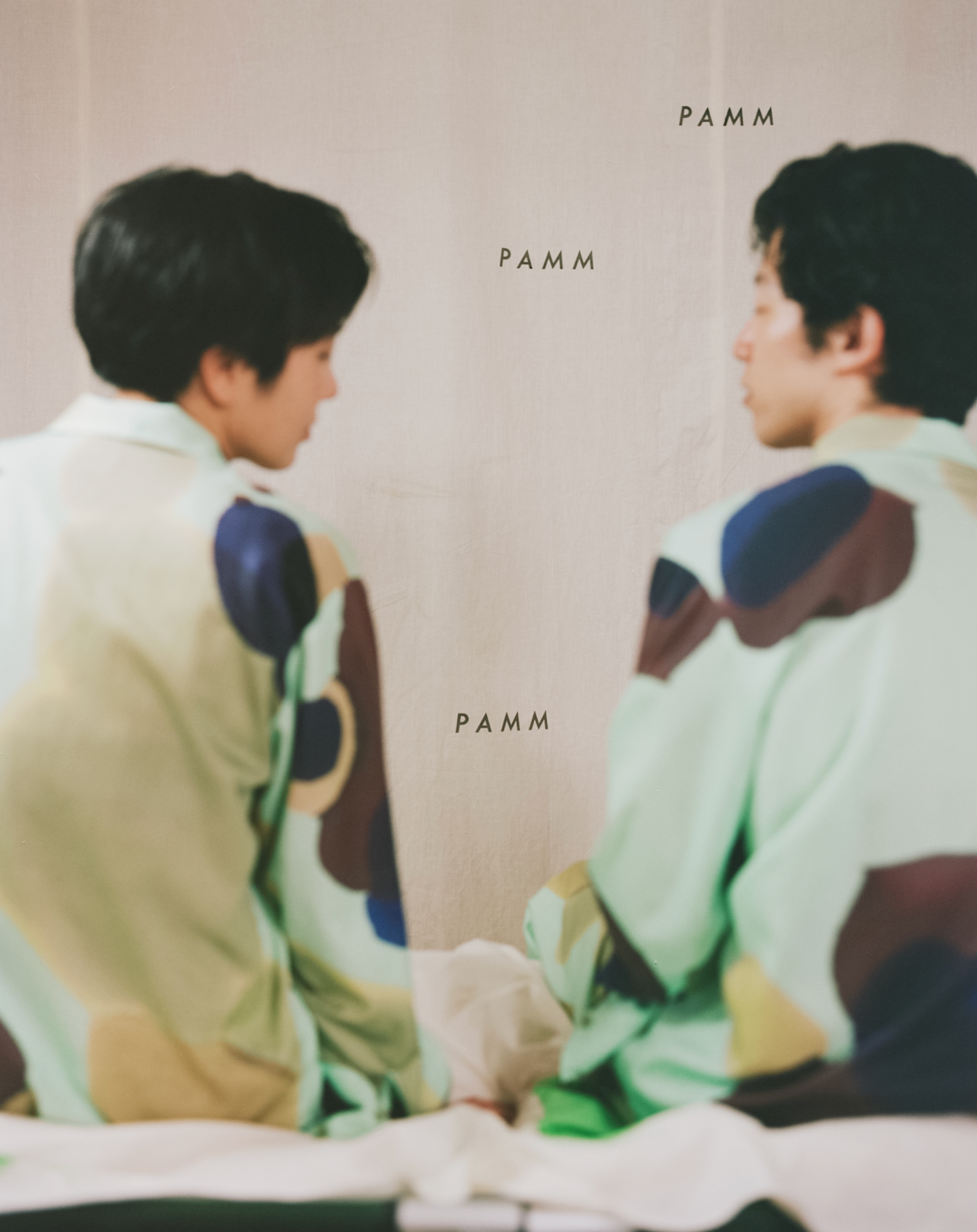大きく描いた植物のパジャマ(パンジー) – pamm.officialstore 大きく描いた植物のパジャマ(パンジー) – pamm.officialstore