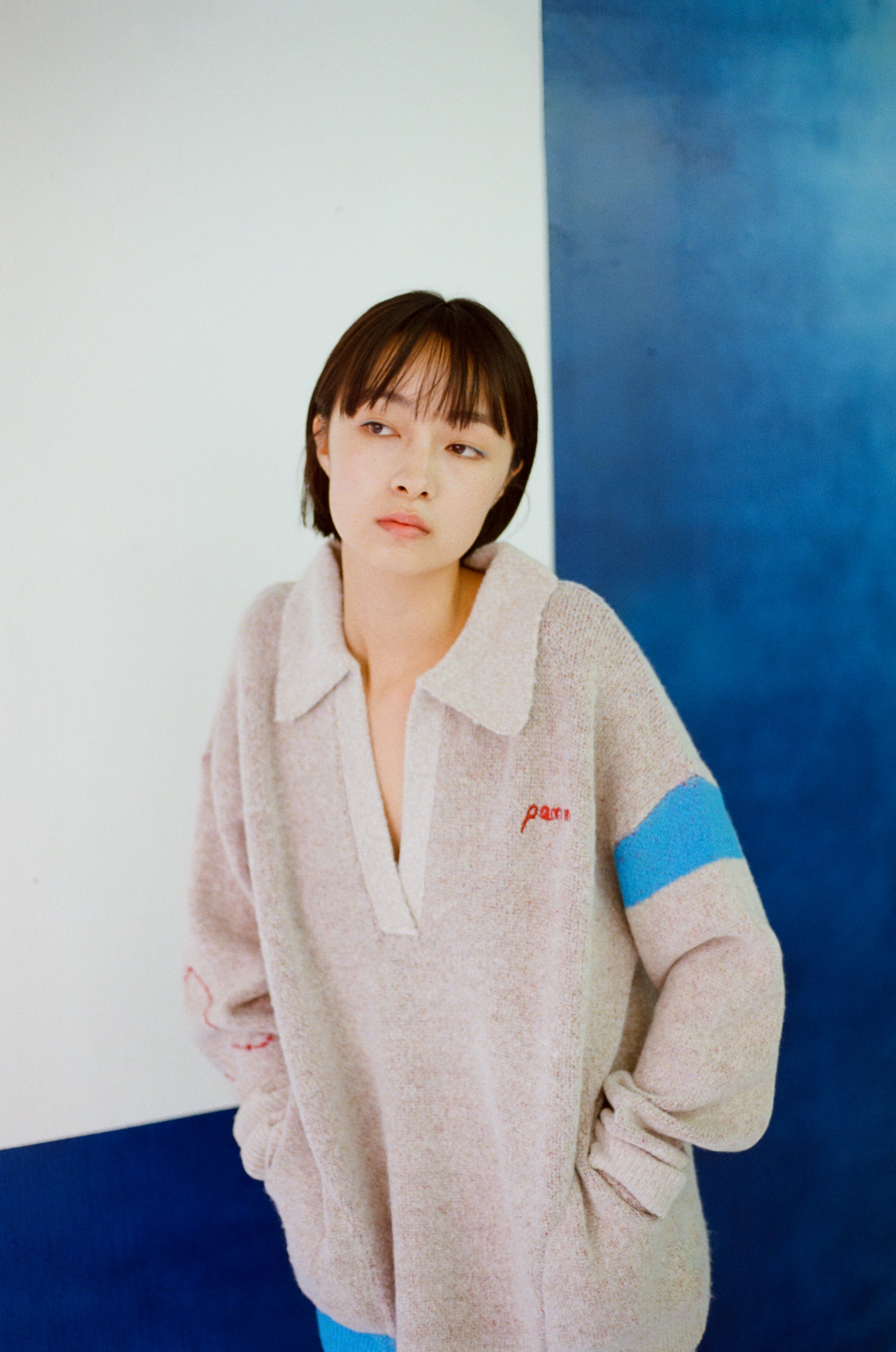 Pamm 後ろ姿の寛大なインテリアのニット 後ろ姿の寛大なインテリアのニット – pamm.officialstore