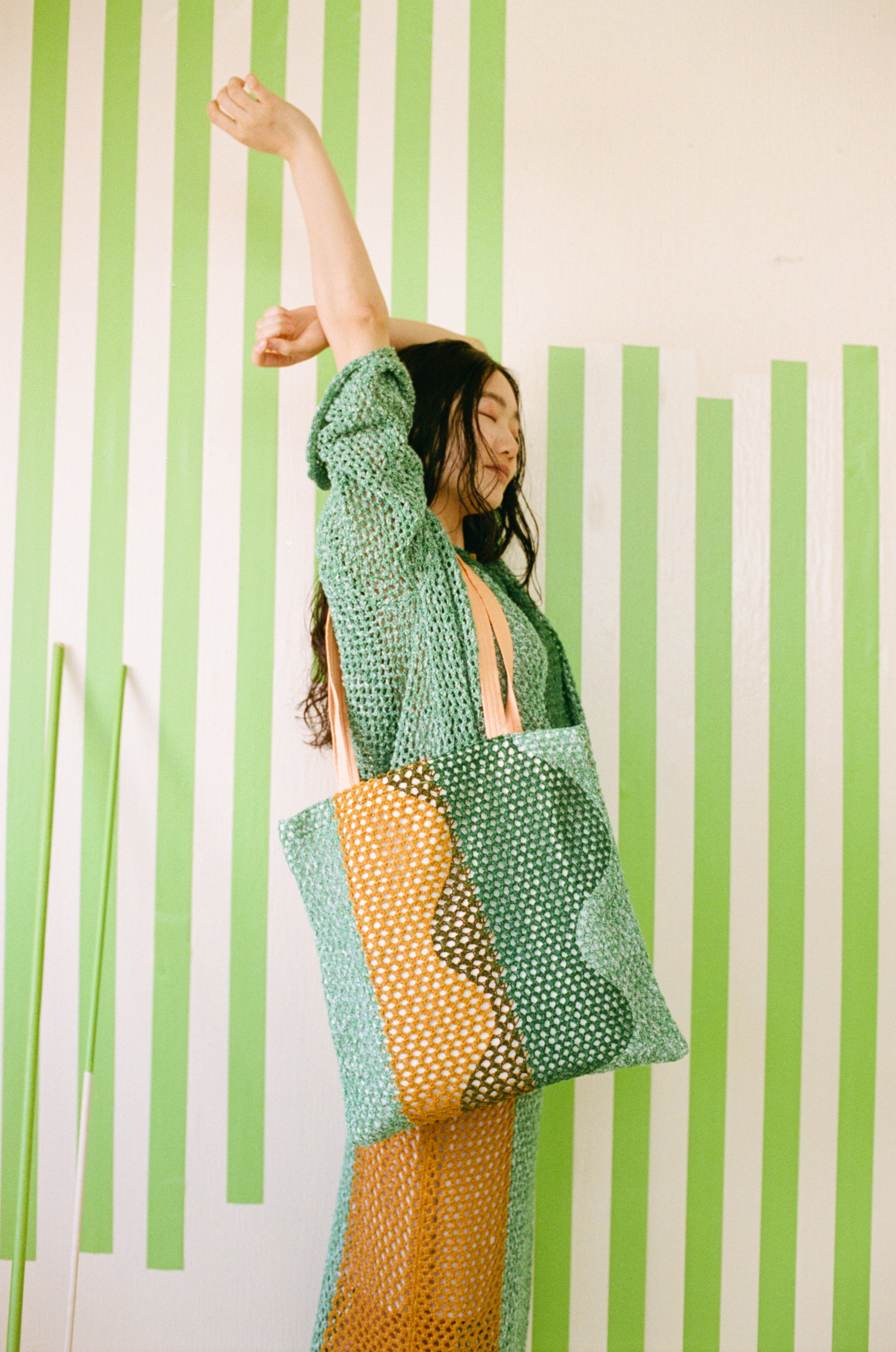 寛大なインテリアのメッシュニットバッグ – pamm.officialstore