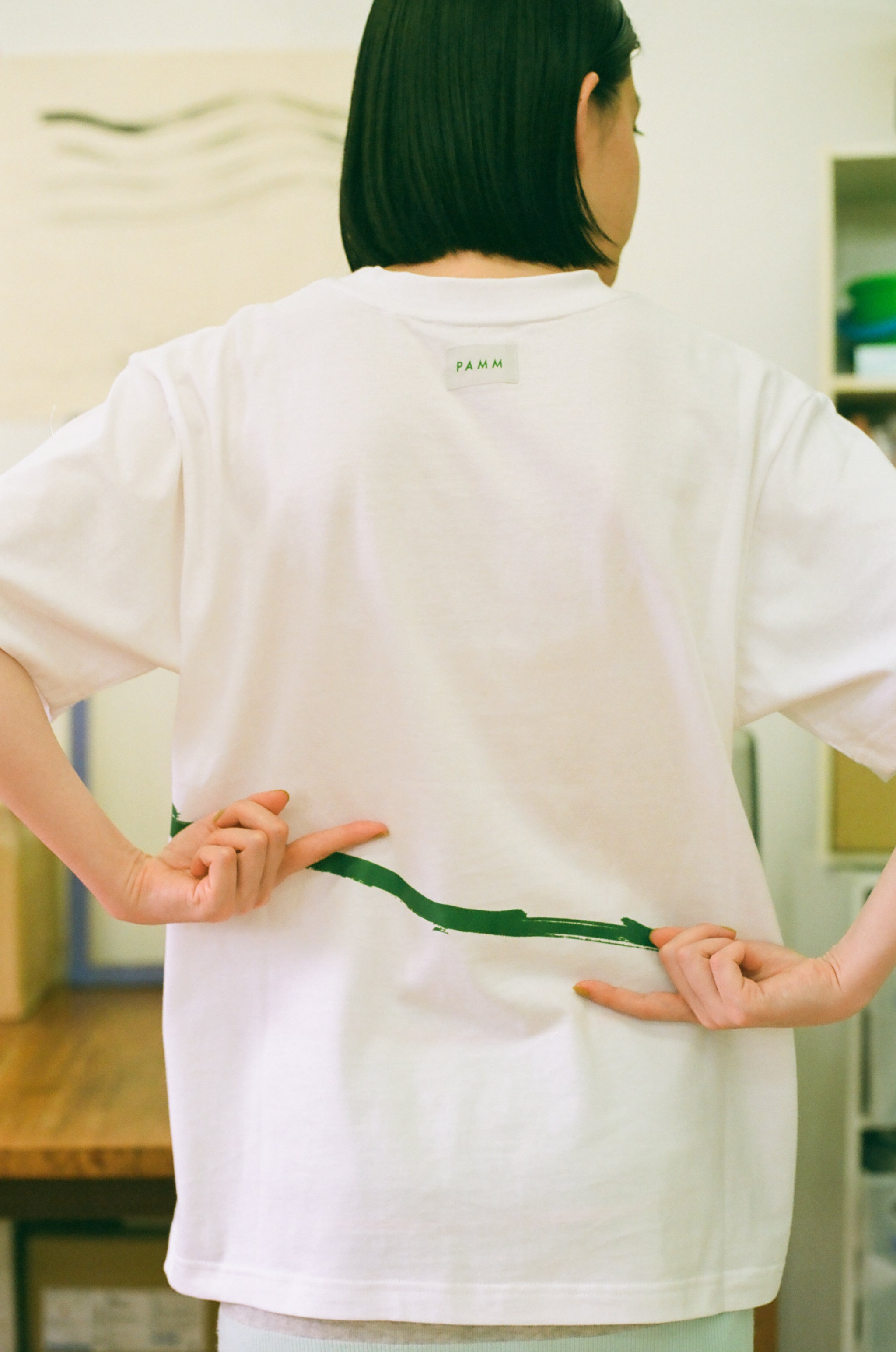 窓際のTシャツ　PAMM Mサイズ 窓際のTシャツ – pamm.officialstore