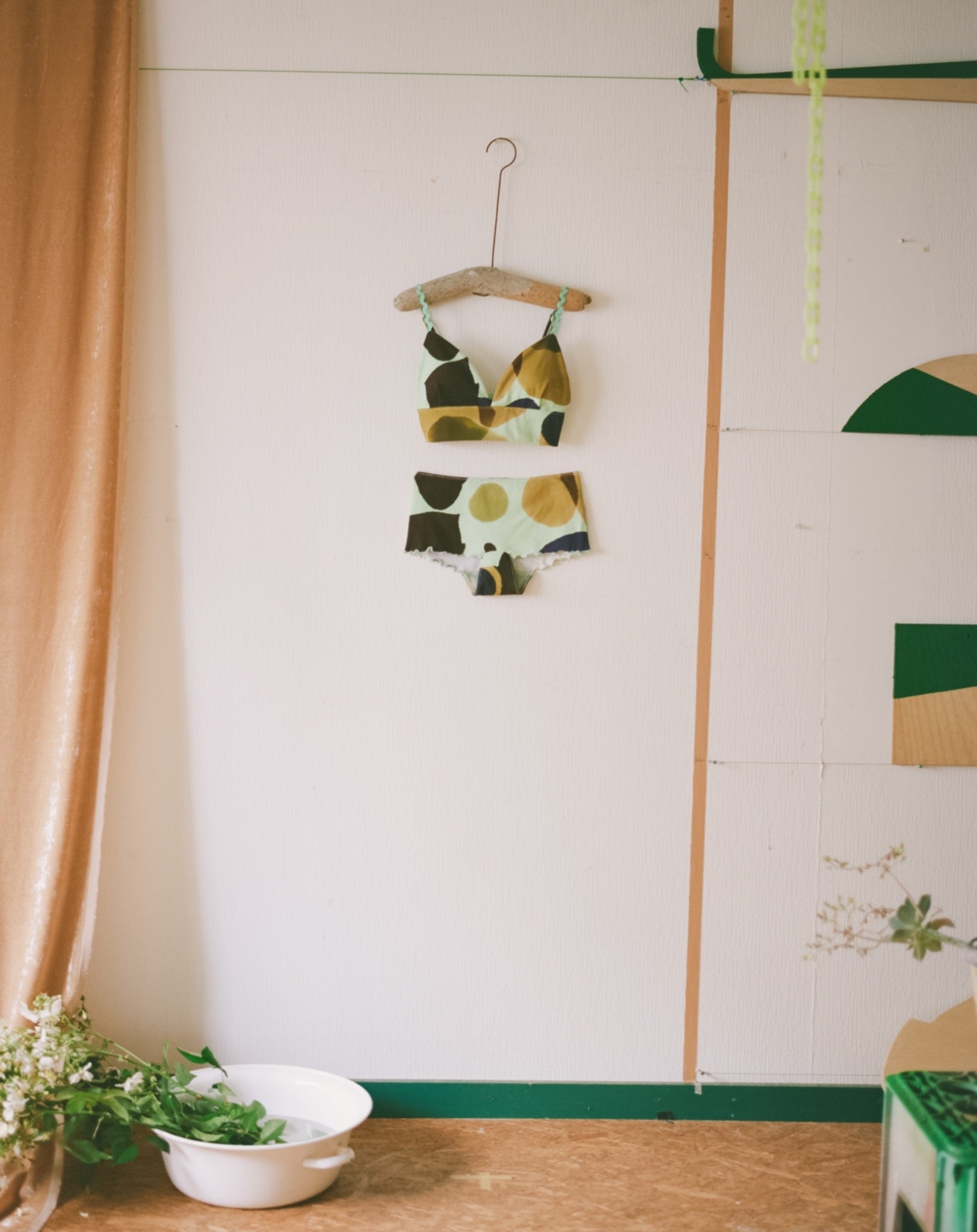 大きく描いた植物のブラ / ショーツset (パンジー) – pamm